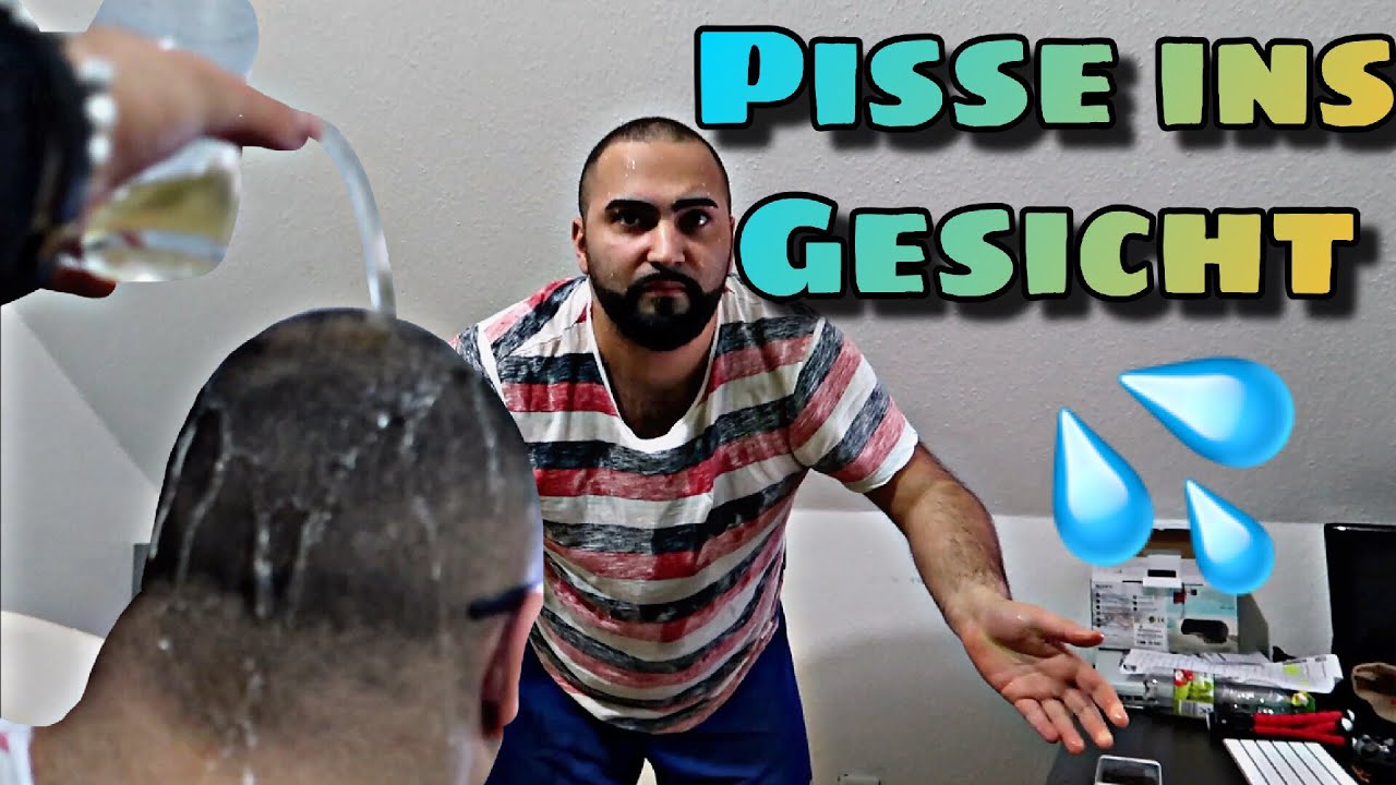 Ich PISS auf sein GESICHT PRANK 💦 an mein BRUDER  | ESKALIERT ZU KRANK 😡 | + GEWINNSPIEL AUFLÖSUNG