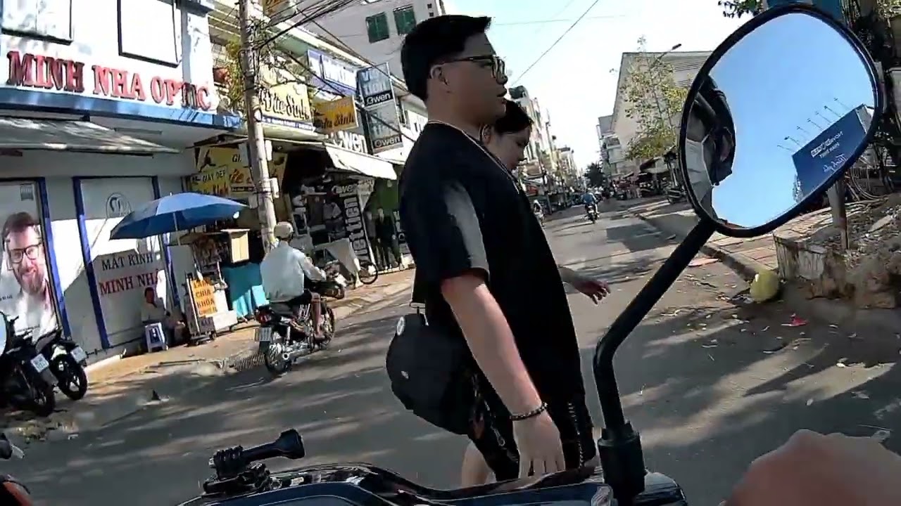 Lang thang Phan Thiết vào ngày mùng 8 Tết trên các con đường quen !