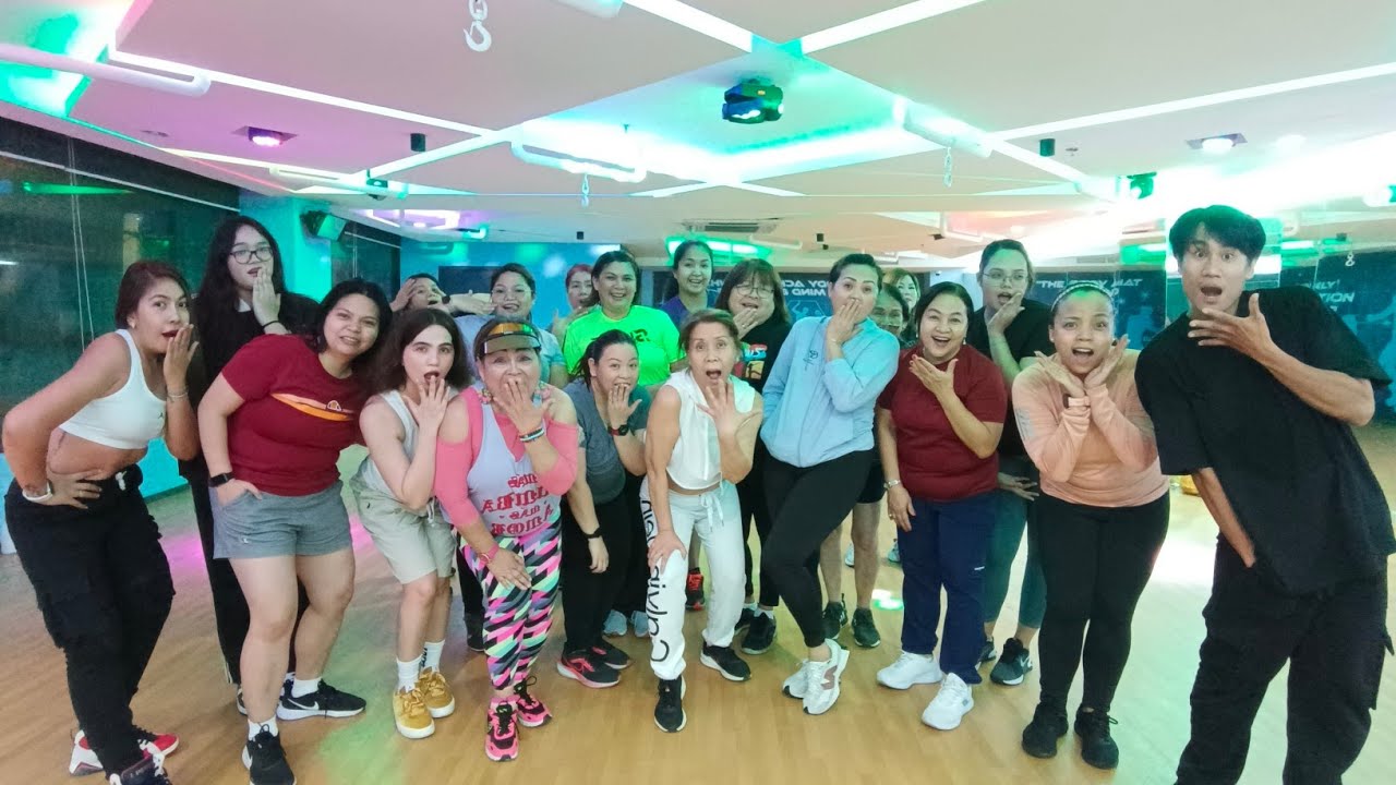 PARTY IN THE U.S.A MILEY CYRUS JM VLOG.Z DANCE FITNESS YouTube