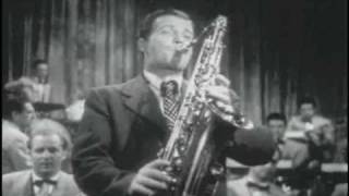 Video thumbnail of "Charlie Barnet - Skyliner"