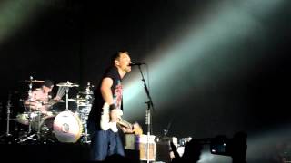 Video voorbeeld van "Blink 182  , "What s my age again" en Barcelona 2012"