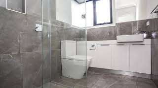 Townhouse for Rent in 2 & 3 76 Macrina St,Oakleigh East, VIC，Receive $312 in Frequent Flyer points,