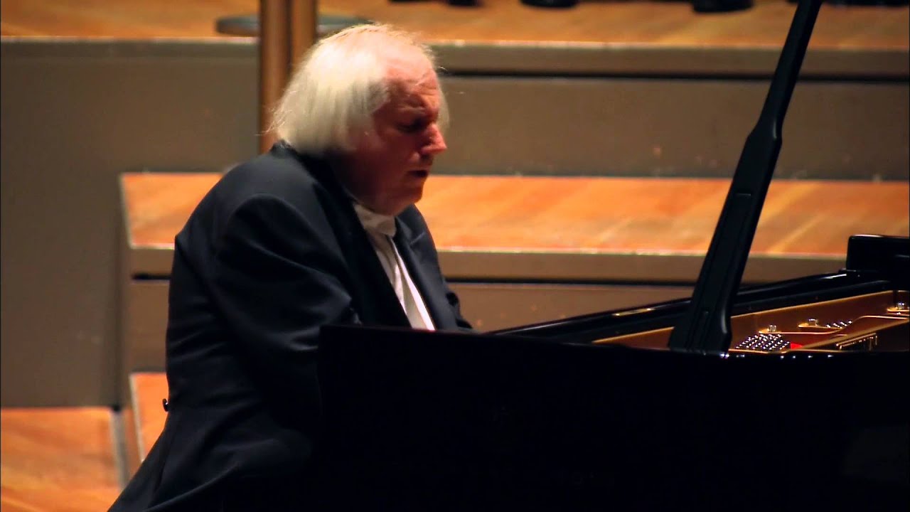 Grigory Sokolov - Schubert Impromptu No. 3 in G  (excerpt)