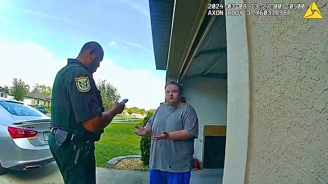 Жестокий отчим избил пасынка до крови за то, что тот выставил напоказ свою любовницу.