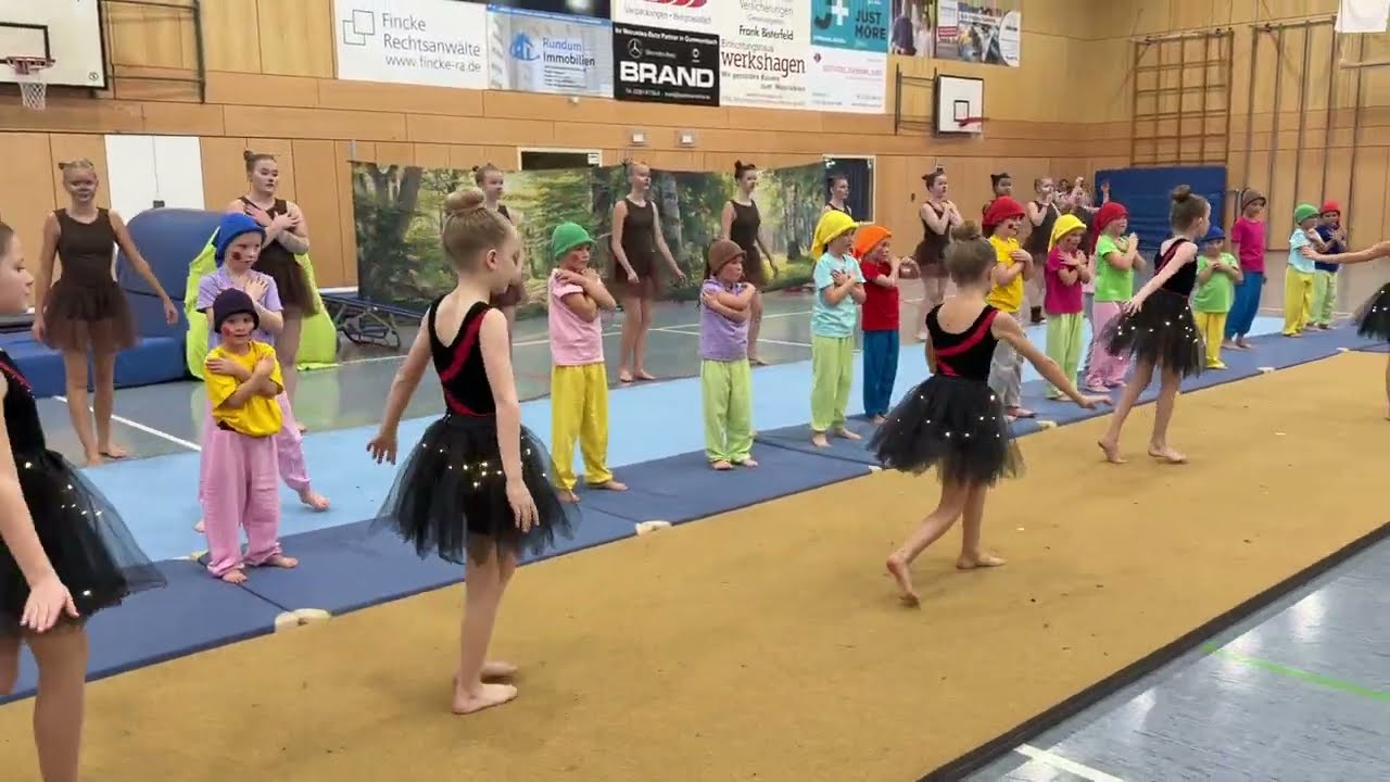 56. Sportabend Bergneustadt (2025) – „Wir sind der Wald“ TV Kleinwiedenest | NEWS-on-Tour