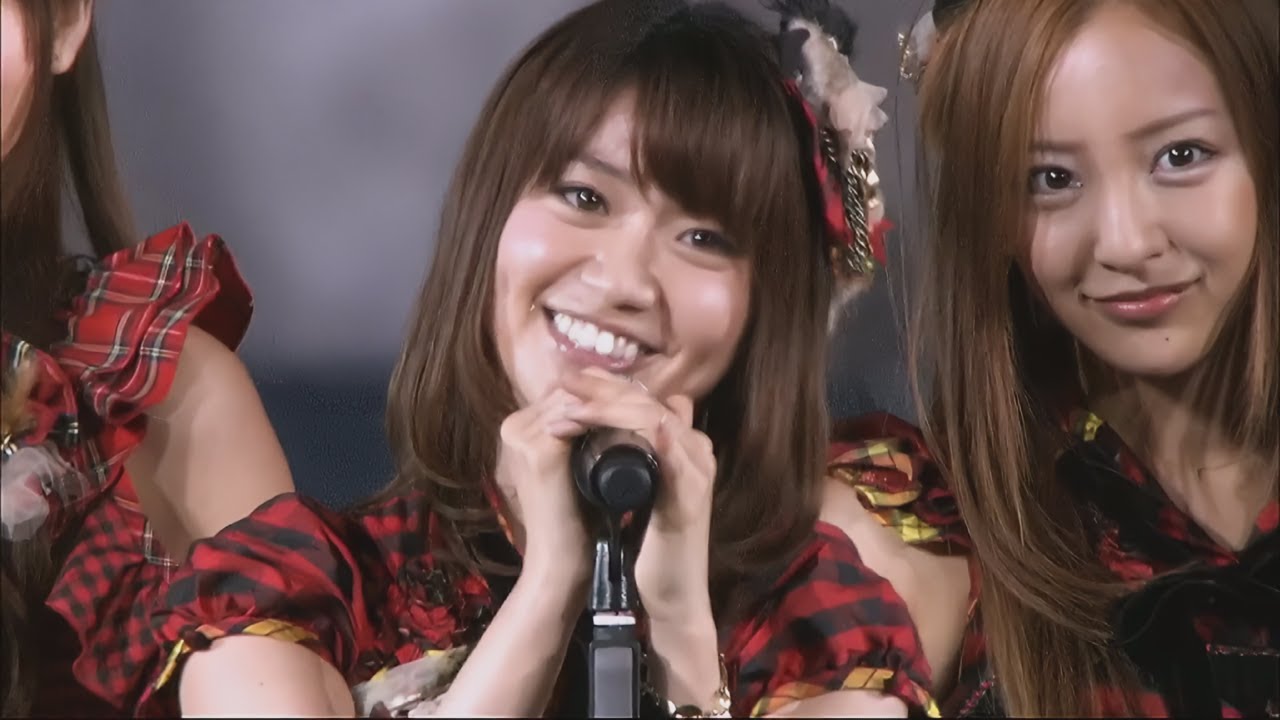 AKB48 ヘビーローテーション 西武ドーム FIRST DAY 07.22.2011 - YouTube