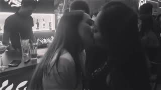 lesbians kiss tumblr
