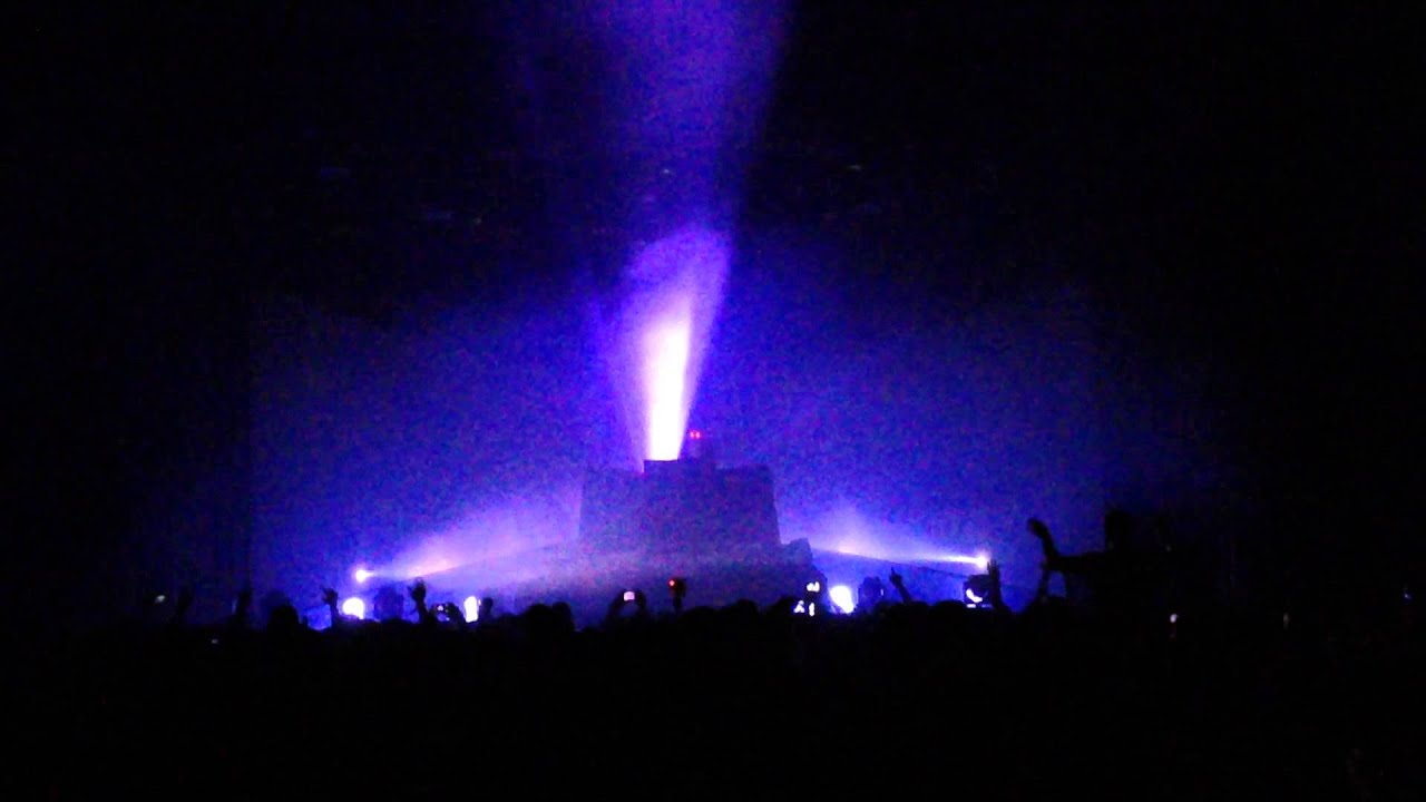 Watch Kavinsky - Prelude & Blizzard @ Flow Festival 9.8.2014 on YouTube Watch Kavinsky - Prelude & Blizzard @ Flow Festival 9.8.2014 on YouTube