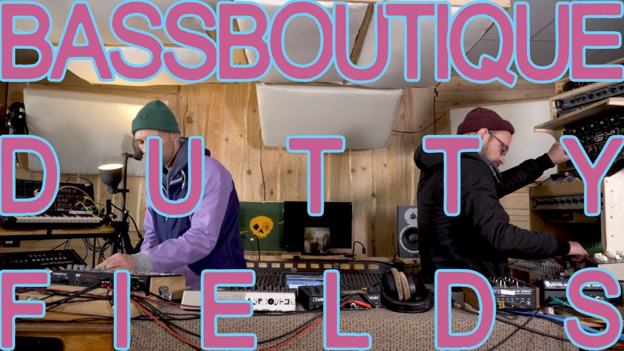 YouTubeでBassBoutique - Dutty Fields (Live Studiosession)を視聴 YouTubeでBassBoutique - Dutty Fields (Live Studiosession)を視聴