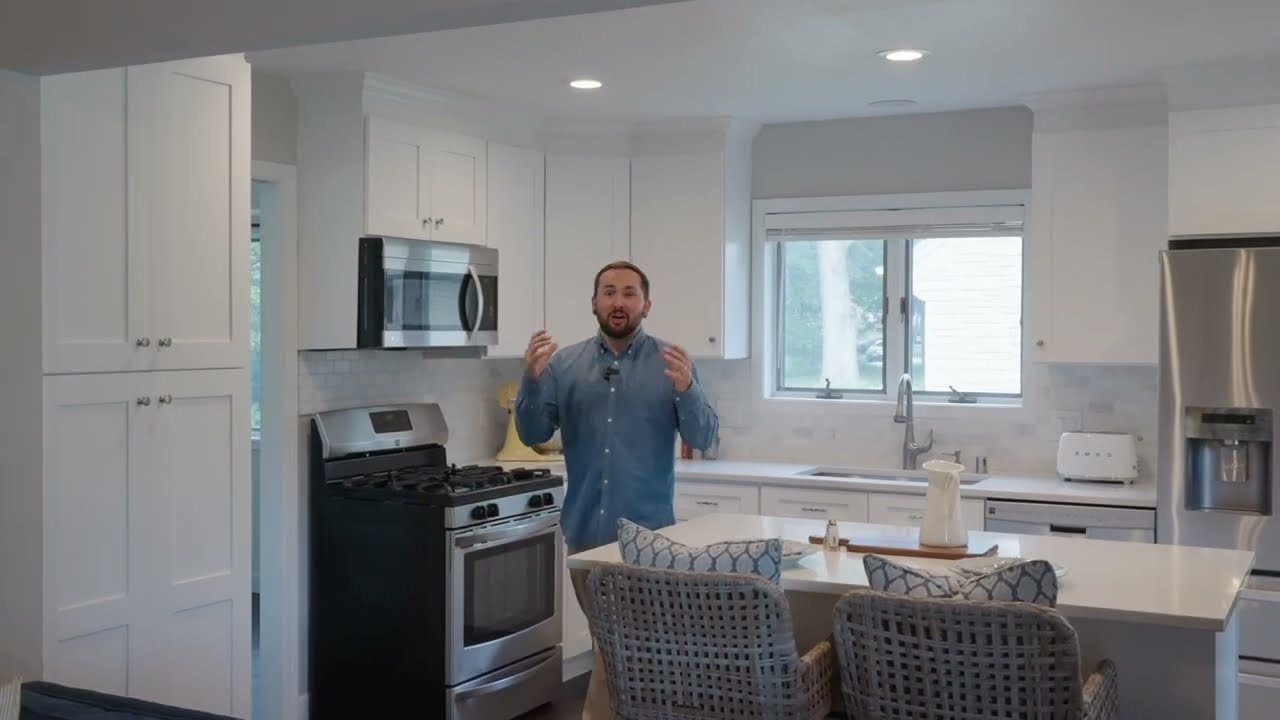 11105 W Ruby Ave, Wauwatosa