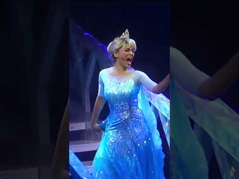 Queen Elsa S Phenomenal Reveal Letitgo Reveal Elsa Queenelsa Shorts 