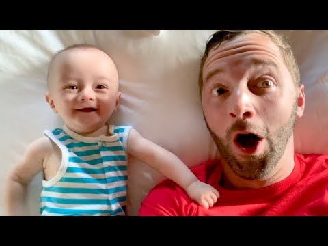 baby-hits-dad-in-eye-twice!
