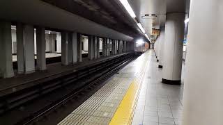 阪神8000系電車 特急神戸三宮行 春日野道駅通過