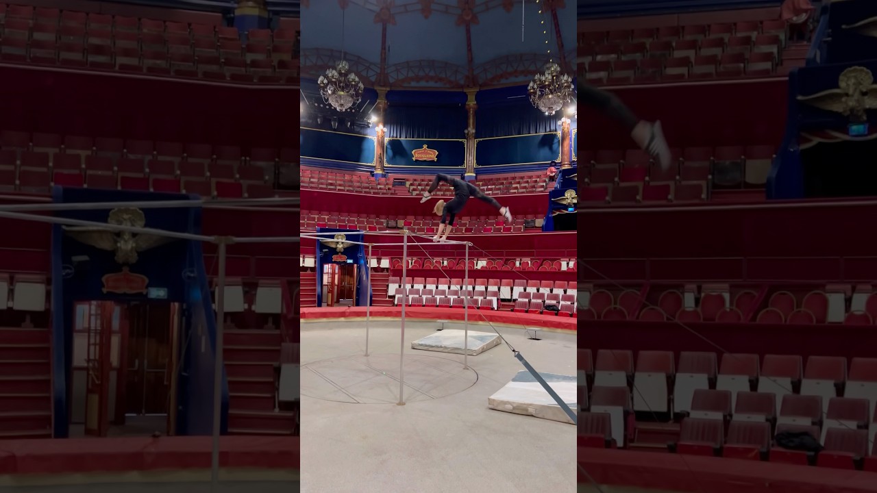 Goosebumps! Live music, our music🤍 