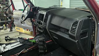 OBS FORD 13TH GEN F150 DASH SWAP! (PT.1 TIPS FOR INSTALL) Wealth