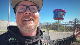World’s Largest Ice Cream Tub? - Huge Roadside Oddity