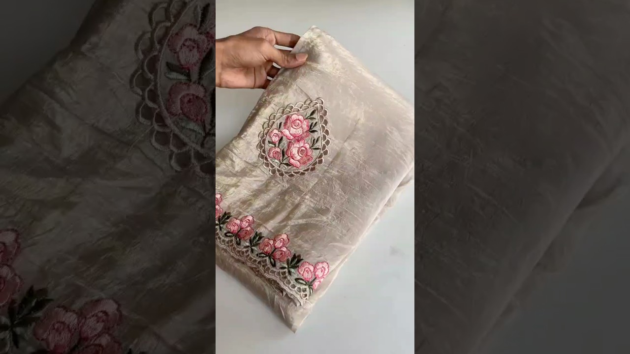 Gold Crush Saree – Royal Glow in Every Fold