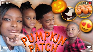OUR FIRST VLOG | WE WENT TO THE PUMPKIN PATCH!
