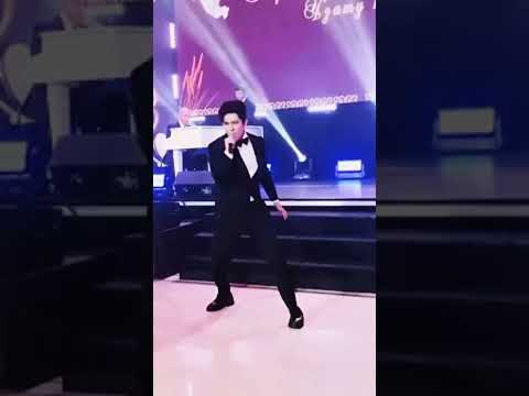 Dimash Qudaibergen & Igor Krutoy performed at Raushan's wedding