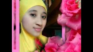 Lilis karlina-Bulan separuh