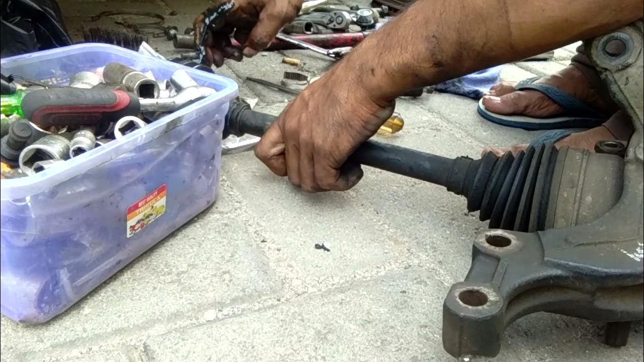 Cara ganti karet boot cv joint grand livina YouTube