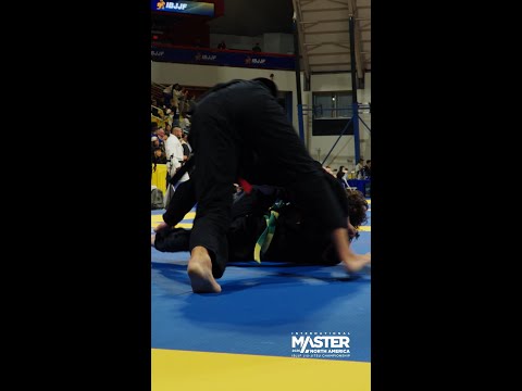 Pablo Lavaselli advances to the light weight final of the Master North America.