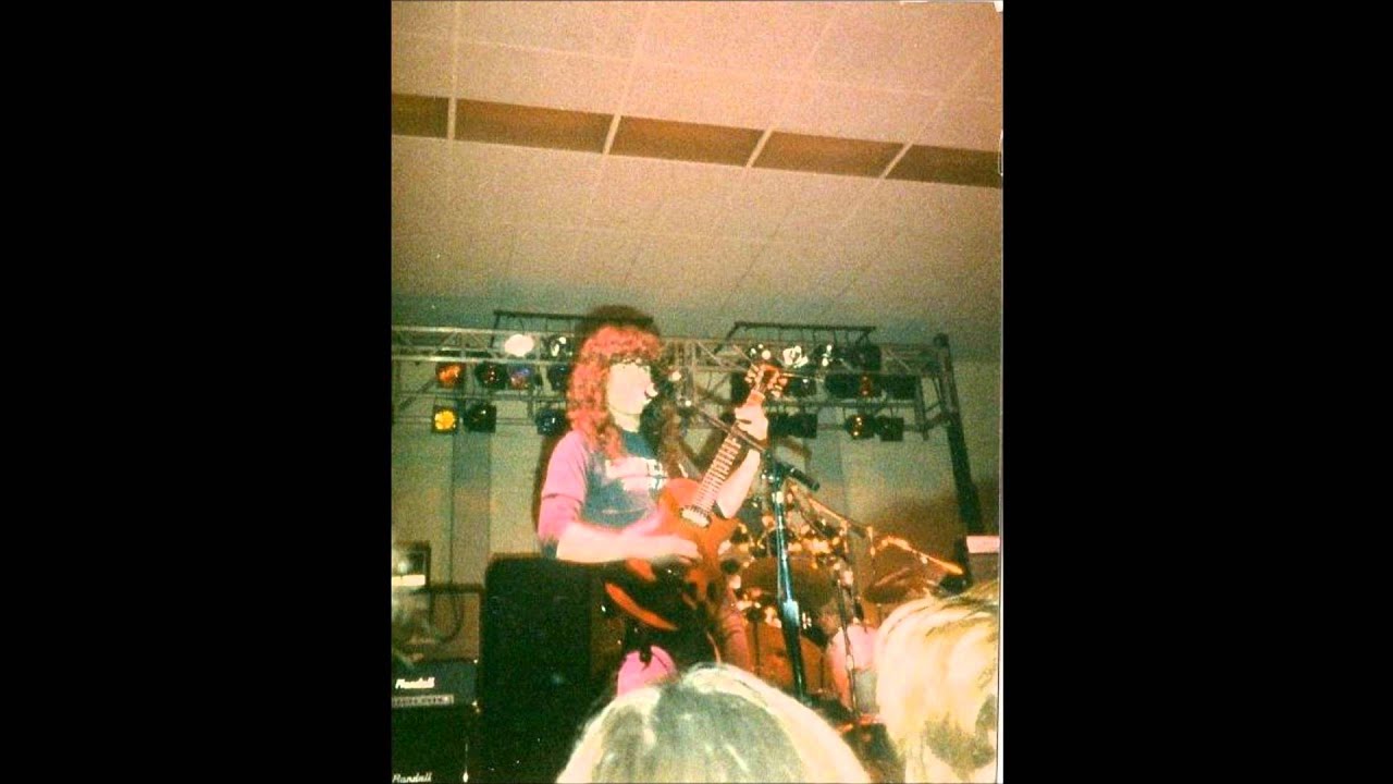 Regardez Gravelgut- 1980s demos Sacramento Thrash Metal Punk R.I.P. Chris White sur YouTube Regardez Gravelgut- 1980s demos Sacramento Thrash Metal Punk R.I.P. Chris White sur YouTube