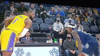 LEBRON JAMES TRIES TO BE THE PROFFESOR 😆 🤣