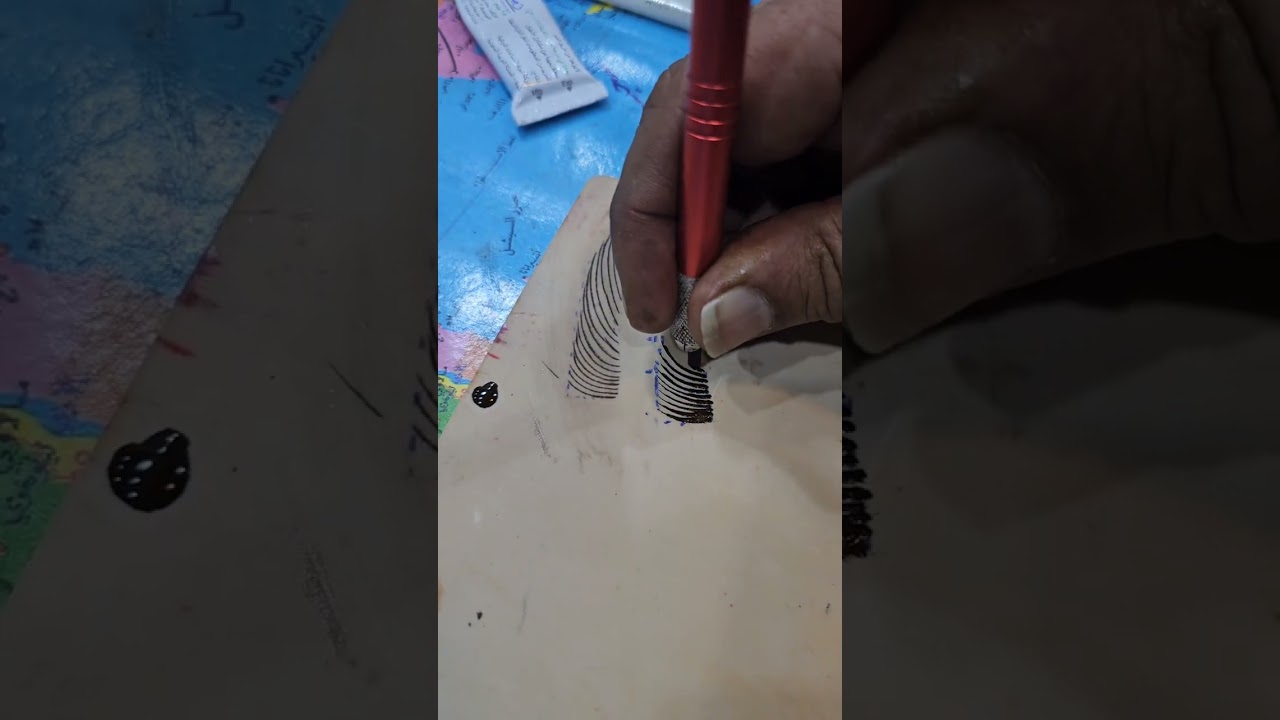 تعليم رسم الحاجب الشعيرات للمبتدئين على الجلد الصناعي.المدرب دريد الوشام كرادة داخل ٠٧٧١٧٠٠٩٧٧٥