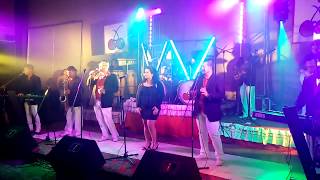 MI HISTORIA ENTRE TUS DEDOS SUPER GRUPO CEREZAS SHOW