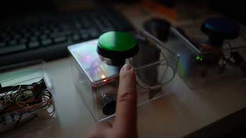 Arduino: Wireless Game Show Buzzer with sound