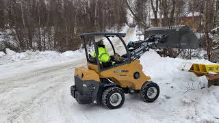 Alaska Snow? No problem for the Vermeer ATX530