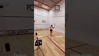 Squash Hurricane ball training machine