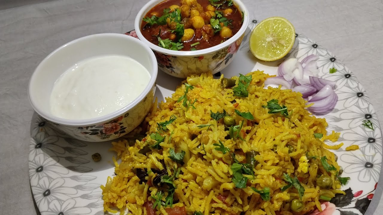 घरगुती पद्धतीने Veg Pulao आणि Chole Masala | झटपट आणि चविष्ट रेसिपी 😋