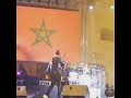 حمزة نمرة يغنى أهو دا اللى صار في مهرجان غنائى في المغرب