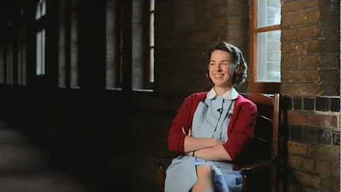 Jessica Raine (Jenny Lee) on bikes - Call the Midw...
