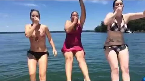 Girls just want to have fun - forward edition