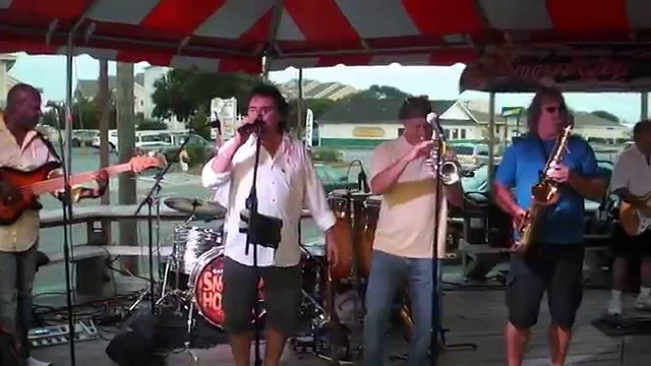 Gary Lowder & Smokin' Hot