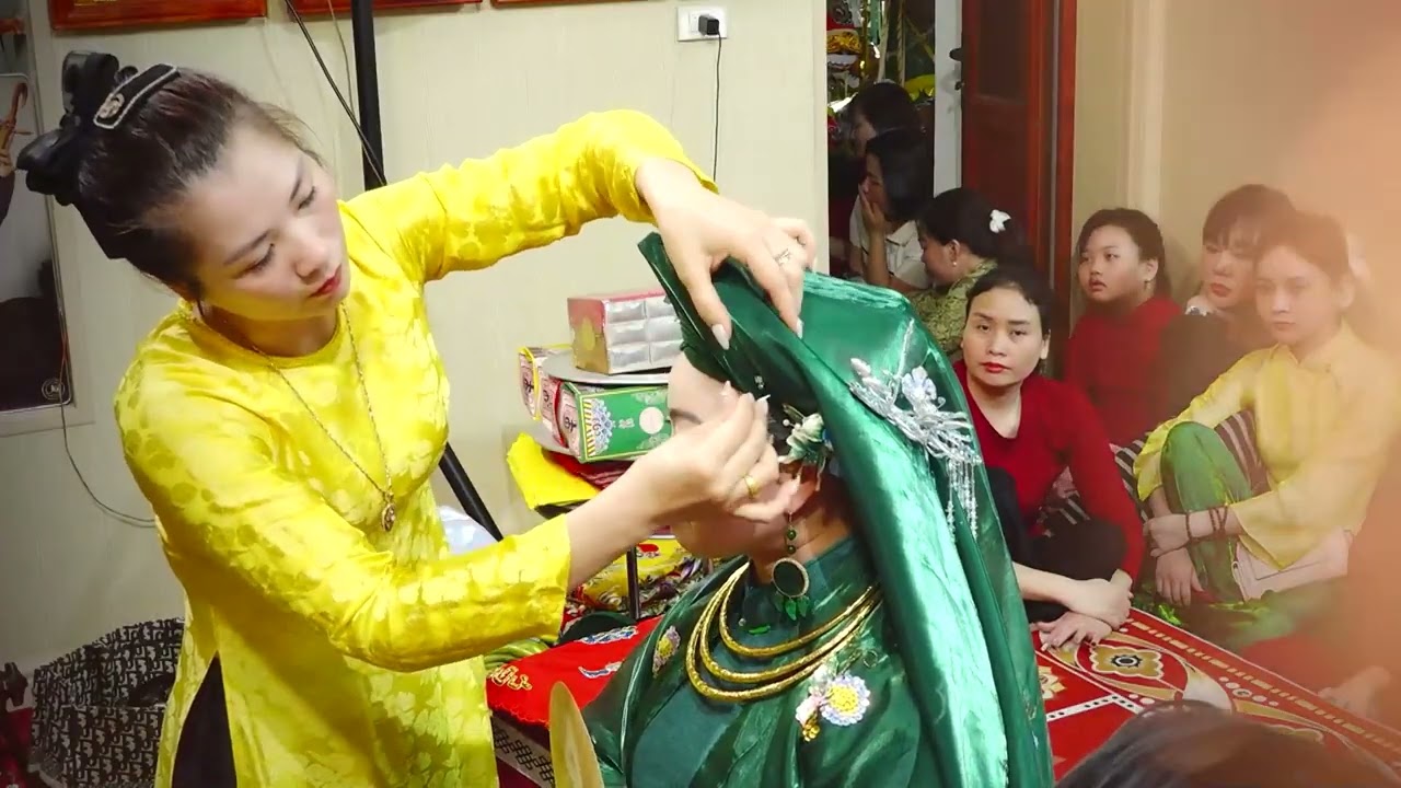 Cô Thắm - Hà Nam - Loan Giá Lê Mại Chúa Tiên - Mừng Khai Xuân Bản Điện