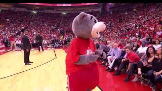 Emilia Clarke the Mother of Dragons Watches Warriors vs Rockets Game in Houston!