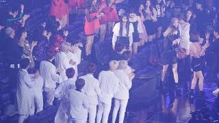 181106 트와이스Twice 베스트셀릭 아티스트상 수상 워너원,모모랜드,방탄소년단 Bts 리액션 Reaction 4K 직캠 지니뮤직어워즈 Mga By Mera