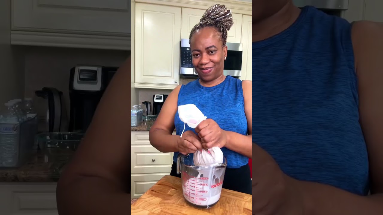 Cook breakfast with me // Hominy corn porridge// Jamaican. Breakfast 