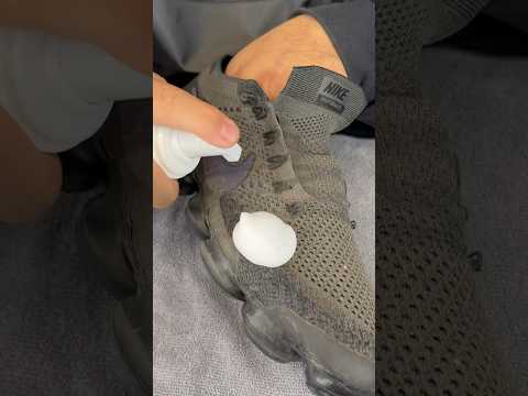 Cleaning Nike Vapor Max With Shoelada Shoelada Chulada Sfc Shoecleaner 150bucks Vapormax