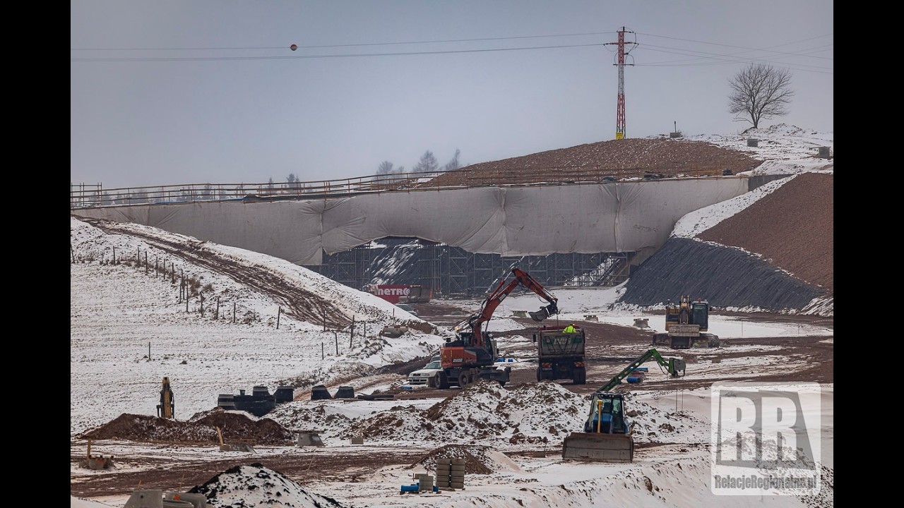 Budowa czeskiej D11, przedłużenie polskiej S3