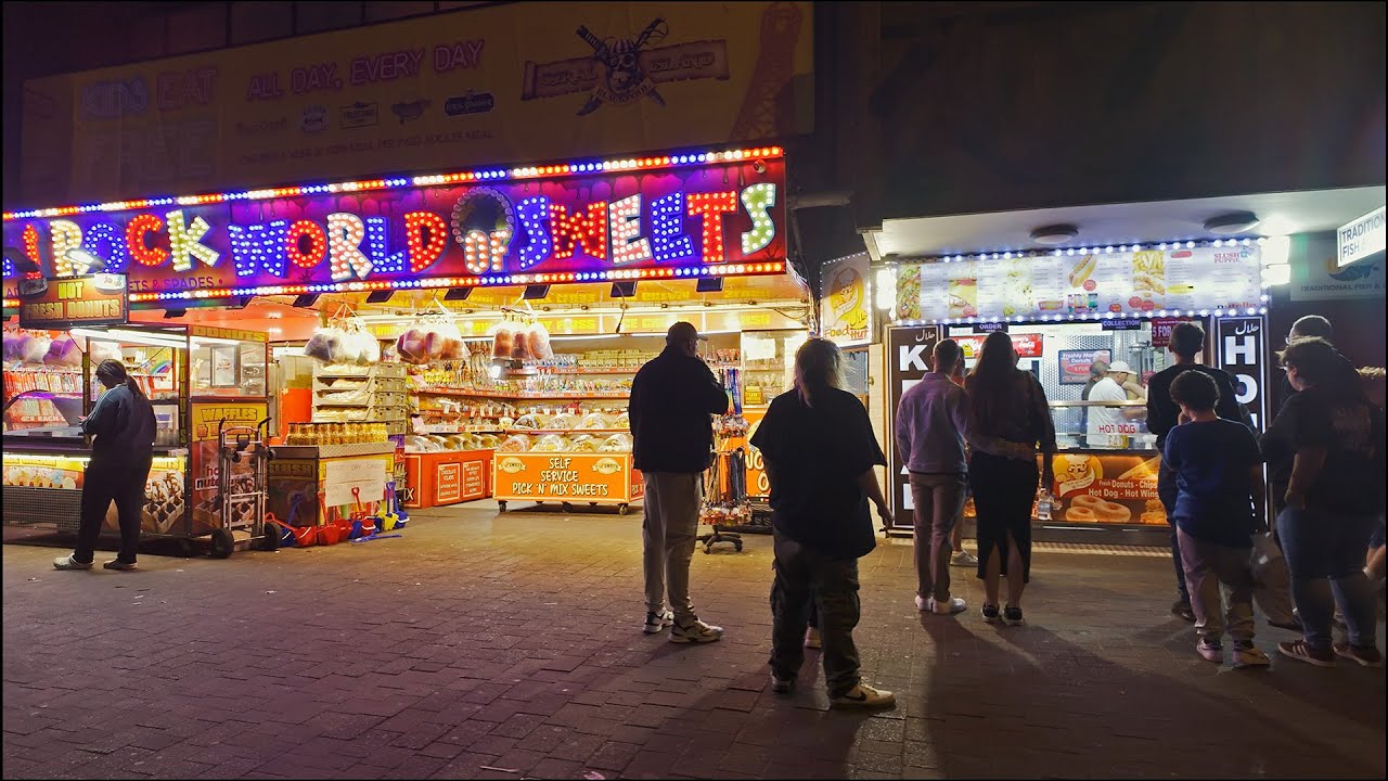 Late Sunday Night Blackpool Promenade
