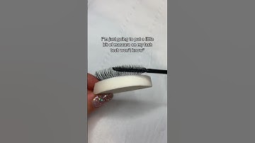 Don’t do this to your lash extensions! #lashextensions #lashes #makeuptutorial #makeuptips