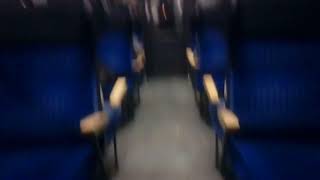 Durchgang durch 2 n Wagen im Basel Bad Bahnhof