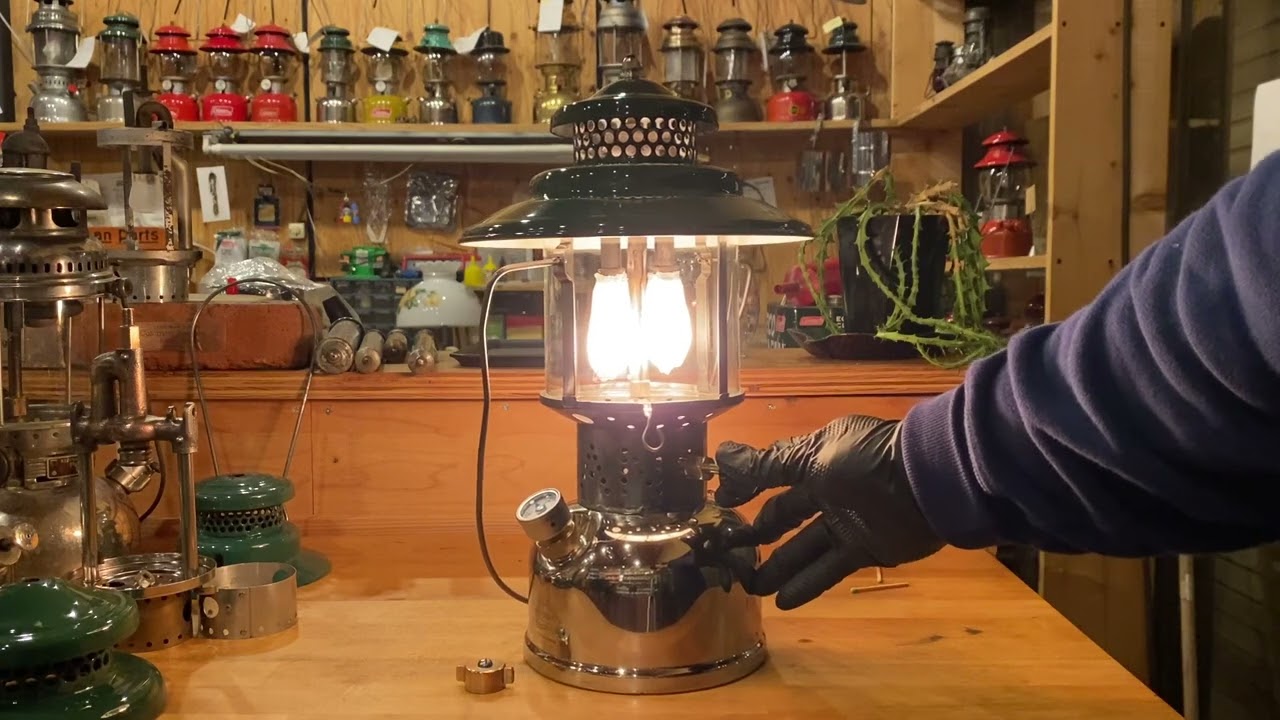 Jul.1931 Coleman Canada 228B vintage lantern Ignition 点火動画