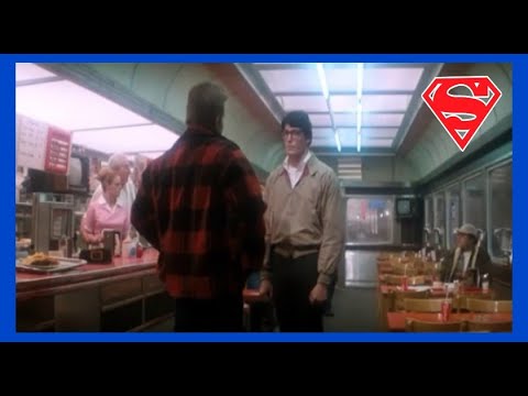 Clark e o Valentão do Bar - Superman II (DublagemOriginal)