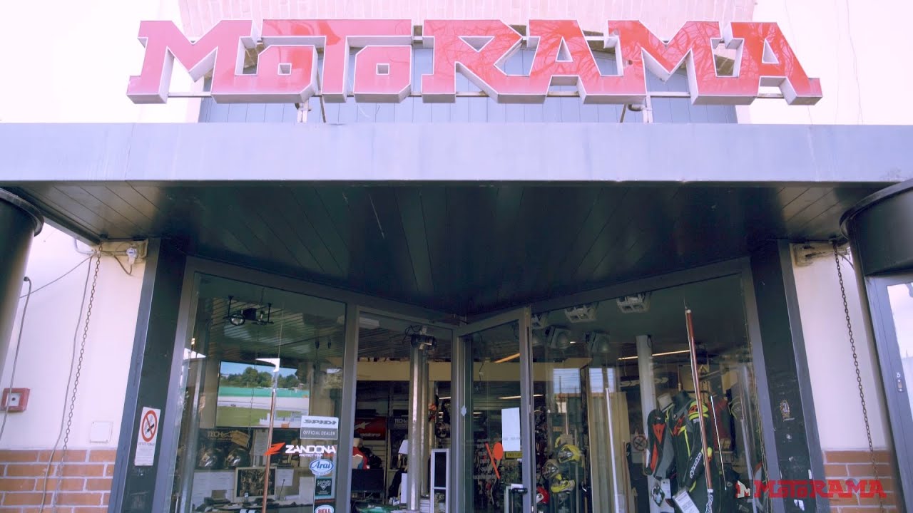 Motorama Firenze, abbigliamento moto ed accessori delle migliori marche -  YouTube